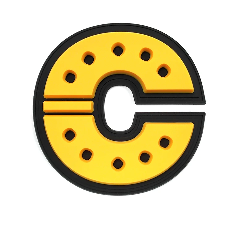 Пользовательские резиновые буквы Логотип этикетка ПВХ Резиновые Патчи для шитья на ткани