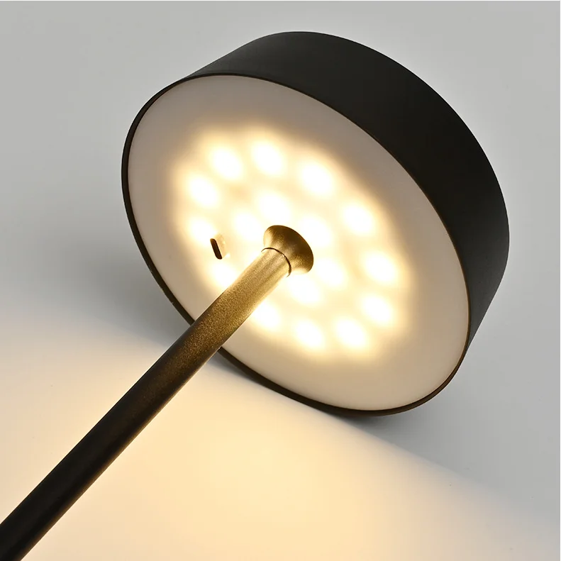 Nordic simple LED cordless table lamp rechargeable desk light hotel commercial bar table light touch dimming wireless lamp