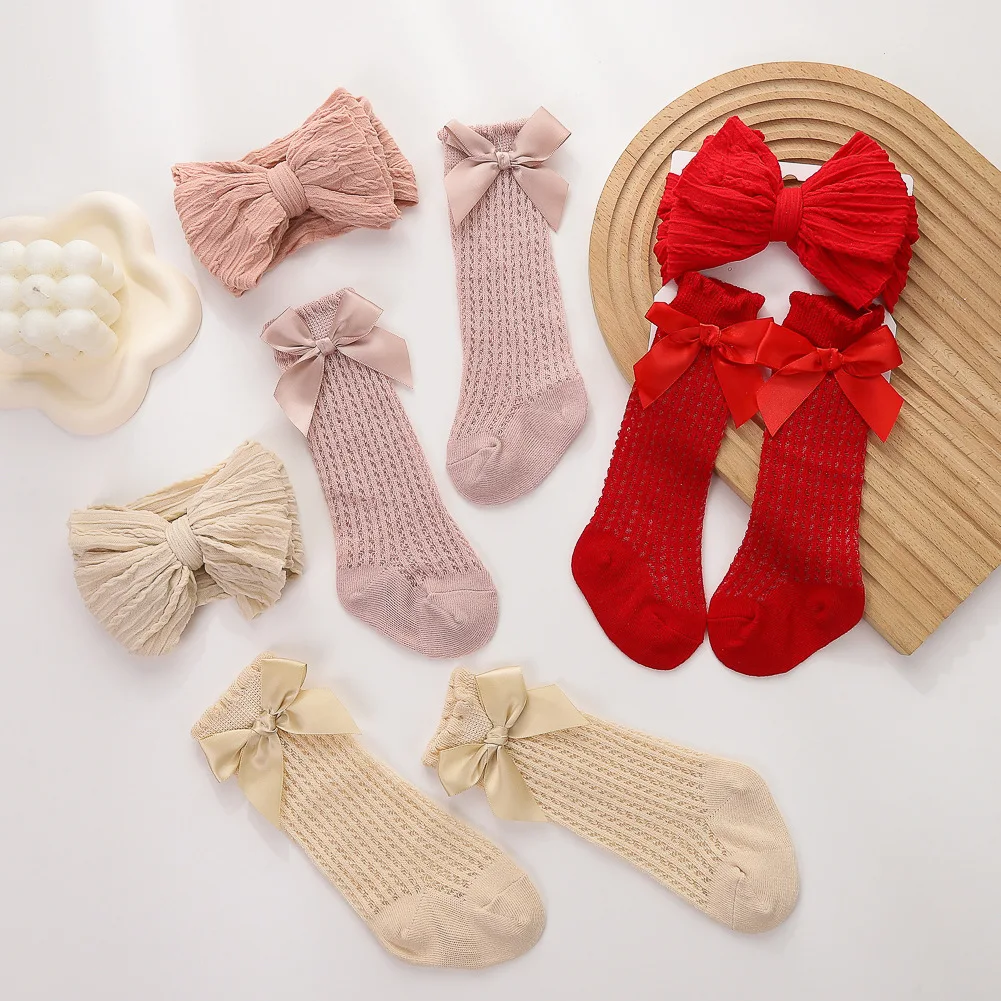 High quality hot sale bow knot girls wear baby socks gift sets wholesale price fashion cute baby caps and socks