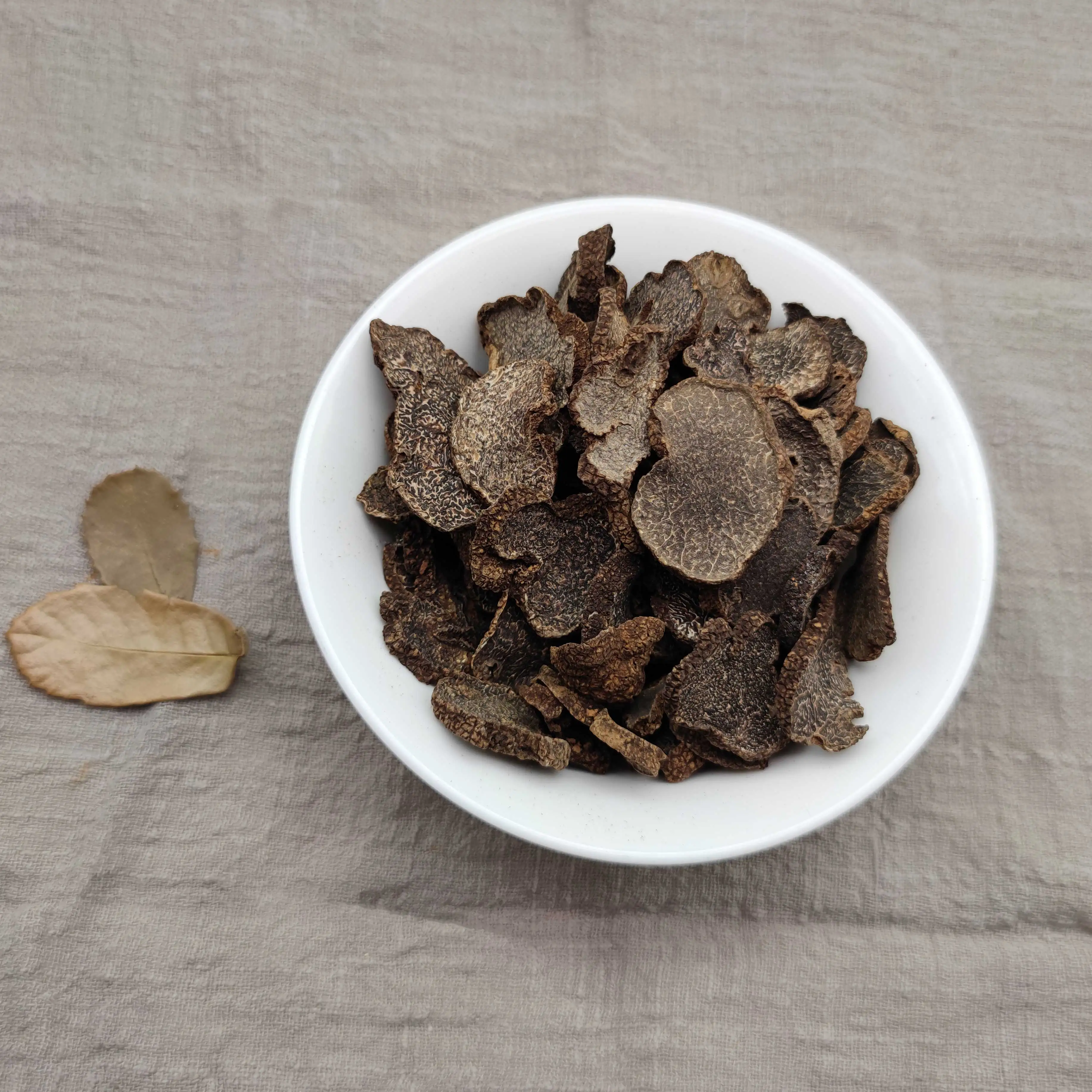 Premium Sliced Wild Dried Black Truffle from China