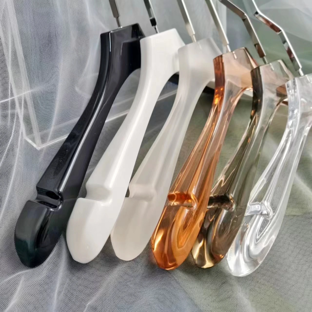 hot selling wholesale custom logo acrylic hanger transparent clear acrylic hanger plastic non slip acrylic hanger