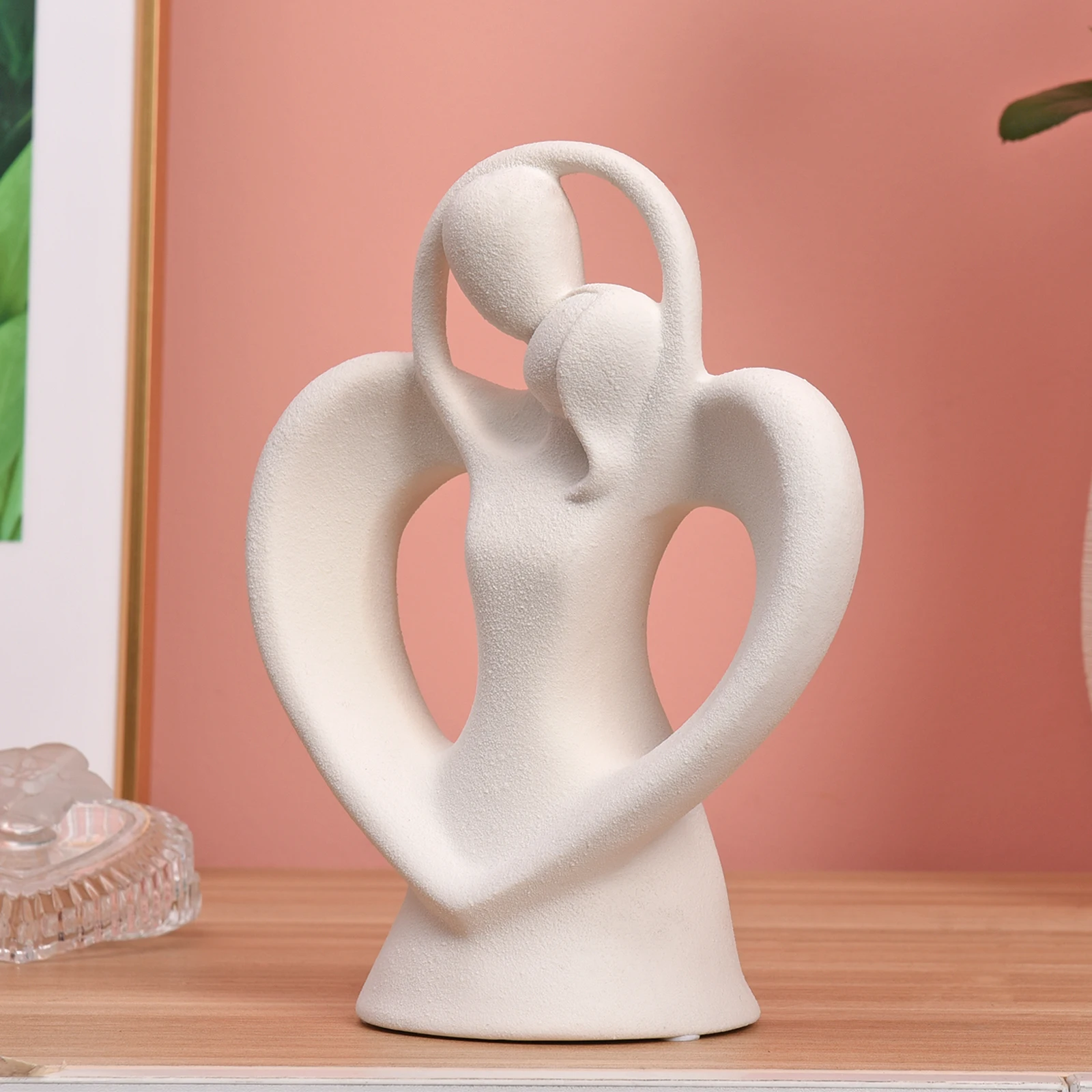Modern Sculpture Abstract Porcelain Love Wedding Collectables Couple Souvenir Figurine Porcelain Character Table Home Decor