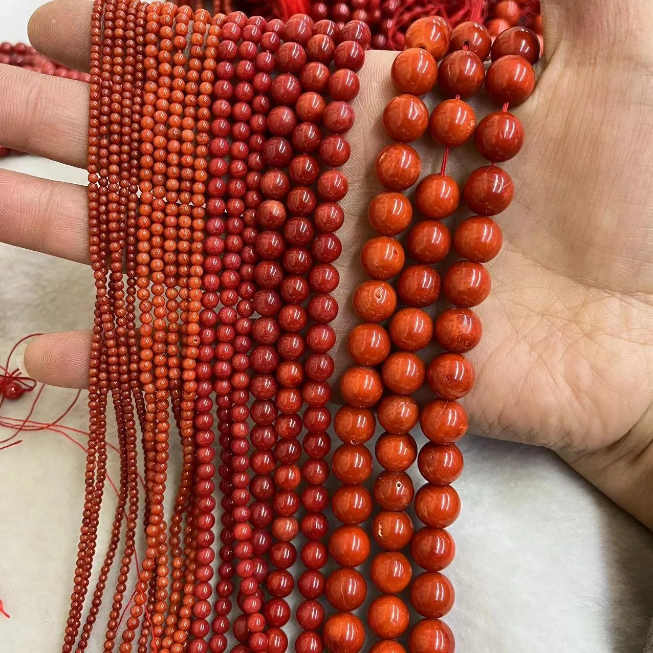 Бусины из камня 8 мм