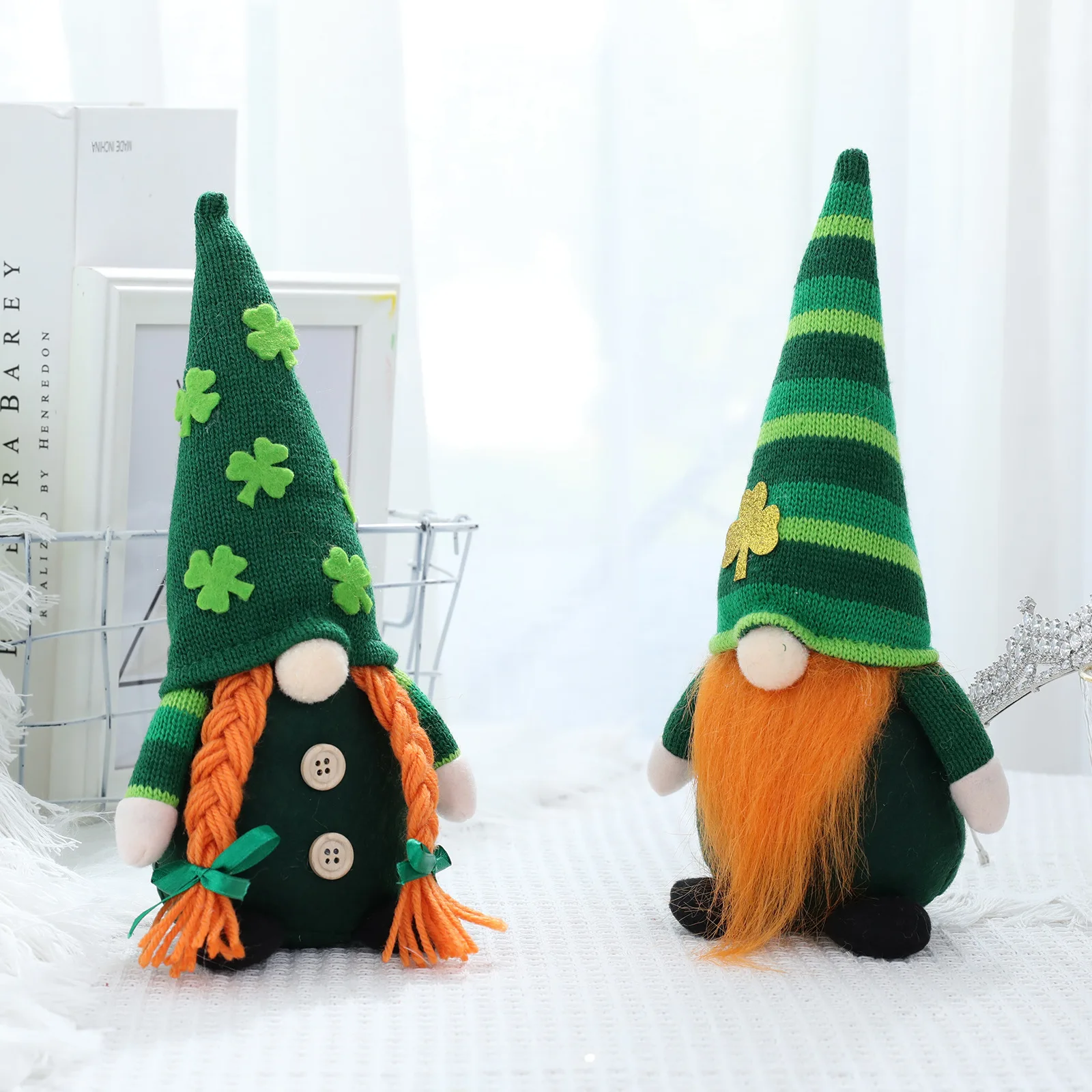 B042 2Pcs Mr And Mrs Green Buffalo Check Plaid Handmade Scandinavia Irish Decorations Home Table Ornaments St Patricks Day Gnome