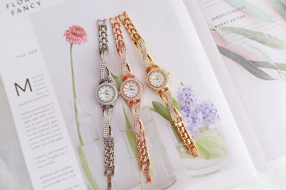 Ladies fashion new gold luxury quartz wrist watches full diamond rhinestone women charm digital watches for girl wholesale