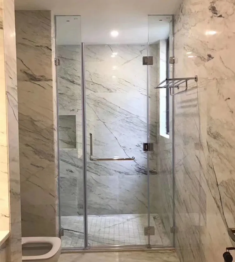 Стеклянные двери для душа без рамок гостиниц