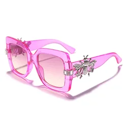 Tenyarn Luxury High Quality Big Square Oversized Bee Bling Rhinestone Diamond Women Men Shades Sun Glasses Sunglasses 2022