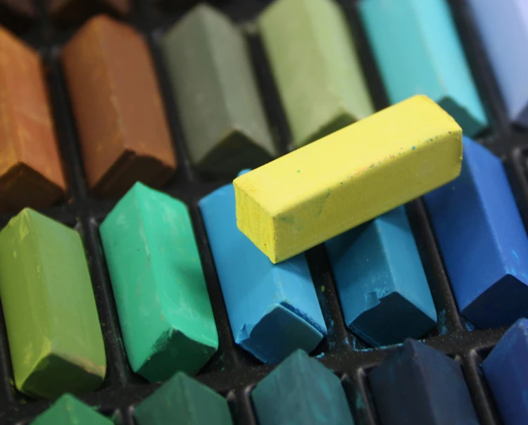 Best selling quality assurance college-level economical soft pastel square