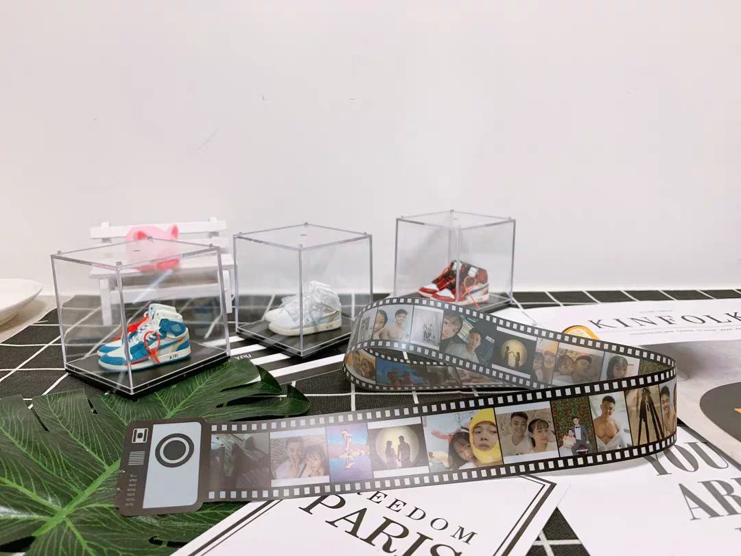 
Handmade AJ jordan 3d sneaker shoe keychain 