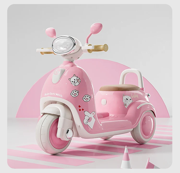 Hot-selling cartoon electric three-wheeled motorcycle charging remote control electric toy car for boys and girls