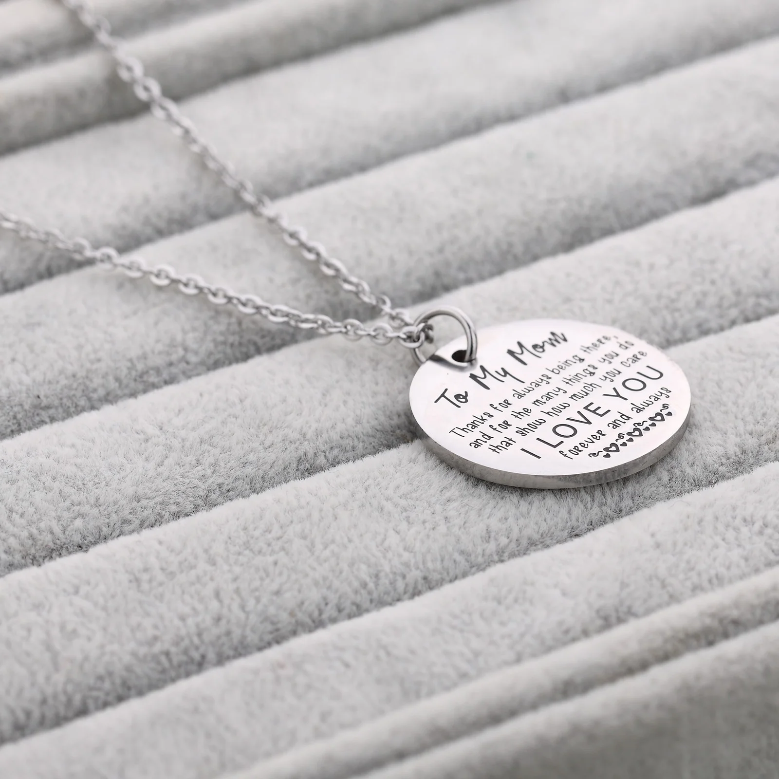 
Custom logo round tag Mother gift necklace 316L Stainless steel Pendant necklace lettering 