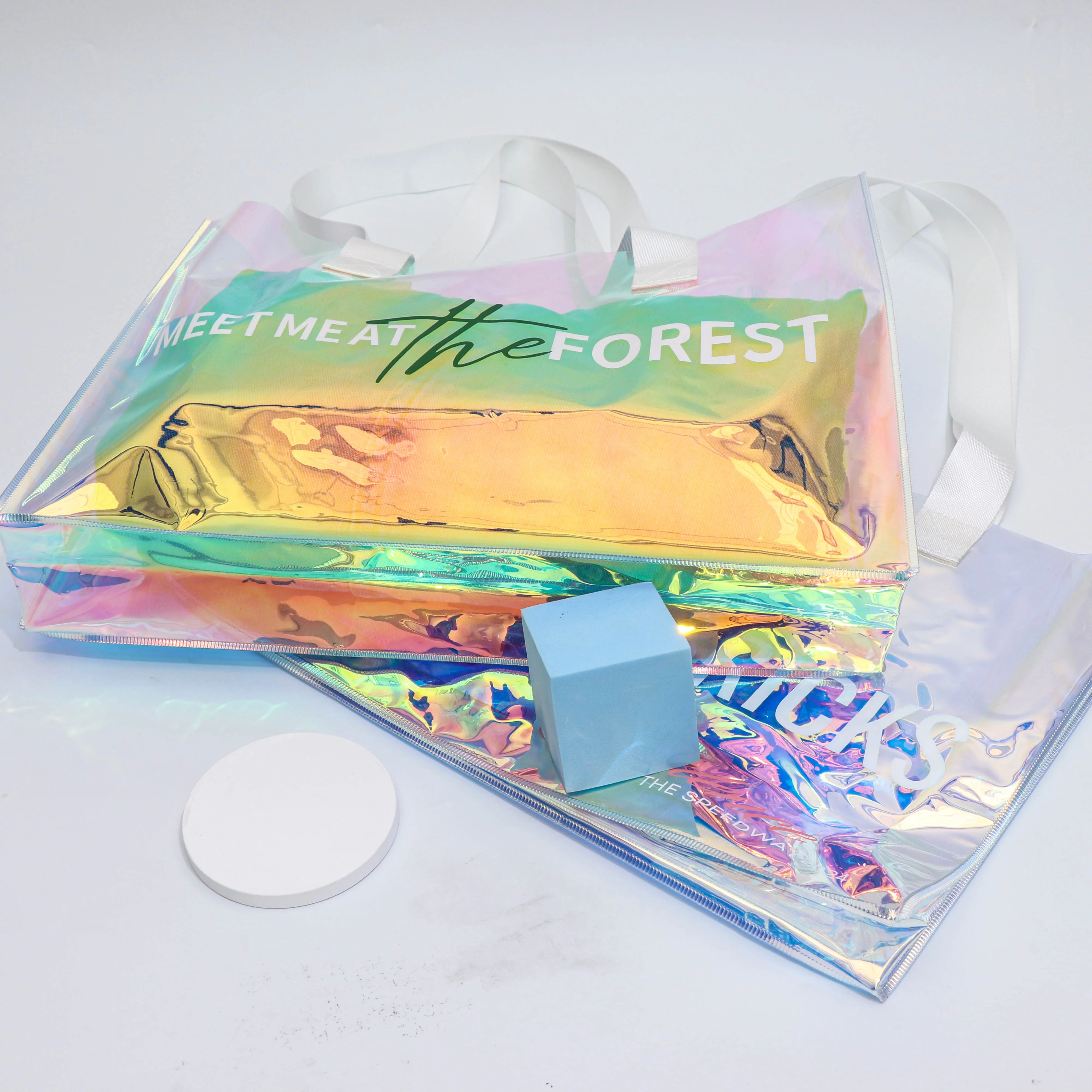 good price fashion handle pvc shopping bags womens shoulder plastic holographic tote with logo