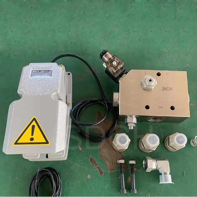 Case 580 backhoe loader aux pipe lines hydraulic breaker piping kits with flow divider valve