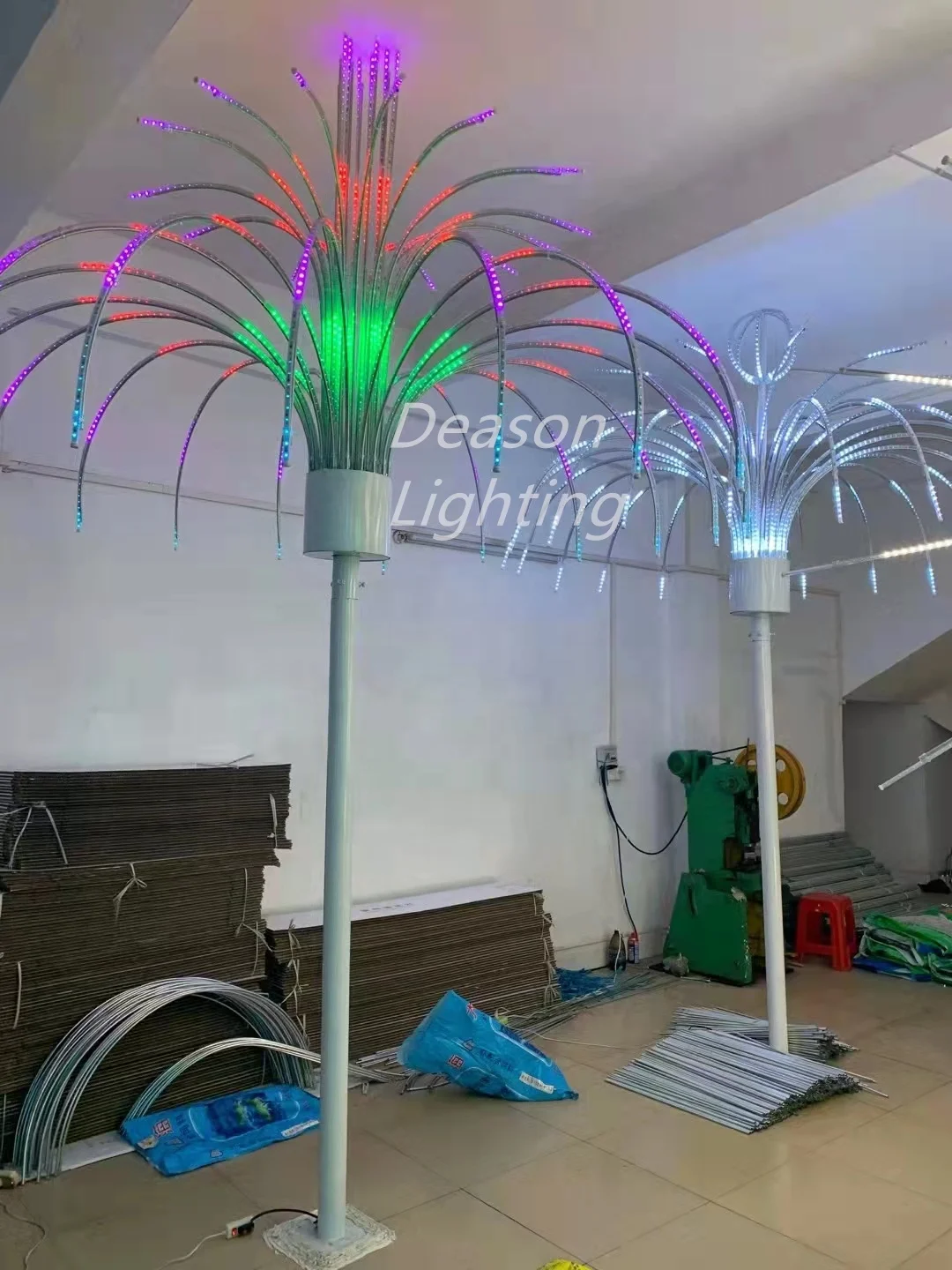 Оптовая продажа из Китая светодиодный рождественский фейерверк украшение для свадьбы светильник дерева