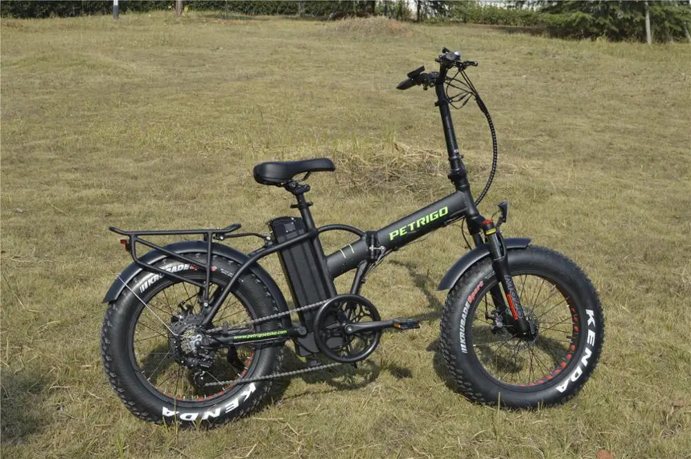 Customized Foldable Electric Fat Bike Light Weight City E bikes Fat tire Electric Bicycle