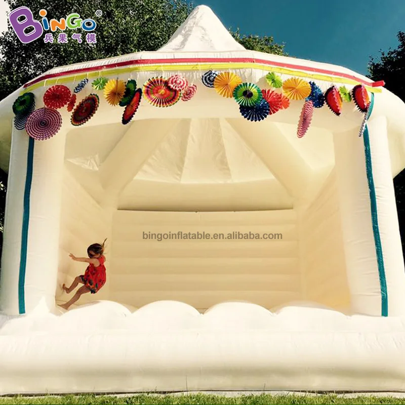 Wedding party decorative trampoline inflatable white bounce house for advertising