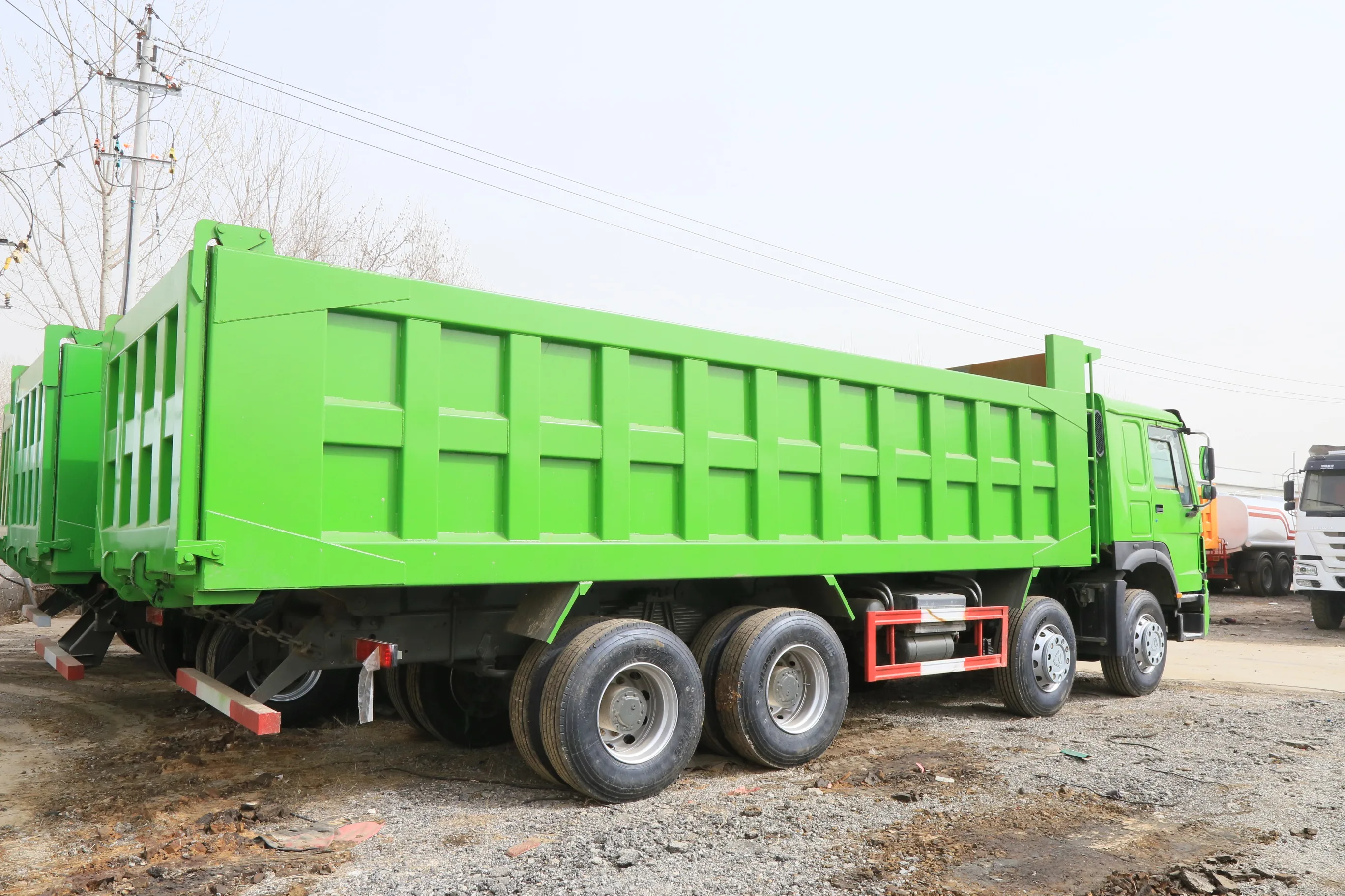  Б/у самосвал Sinotruck Howo 20 30 50 70 100 тонн 8x4