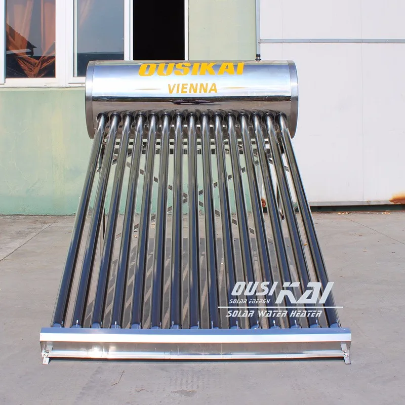 Large capacity pressurized solar water heater
