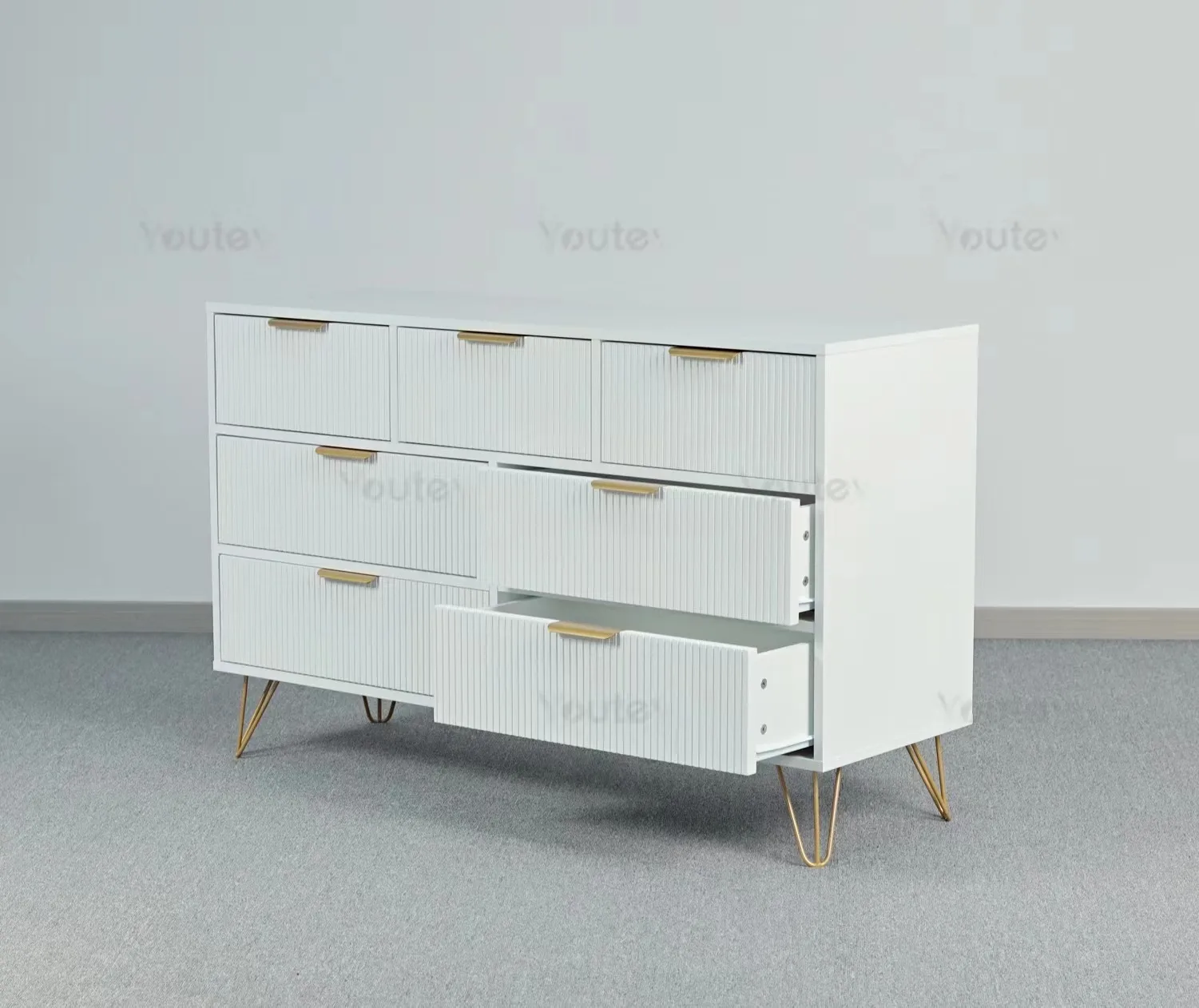 Contemporary Bedroom Furniture Wide Chest of Drawers White Fluted Finish 7 Drawer Double Dresser for Bedroom