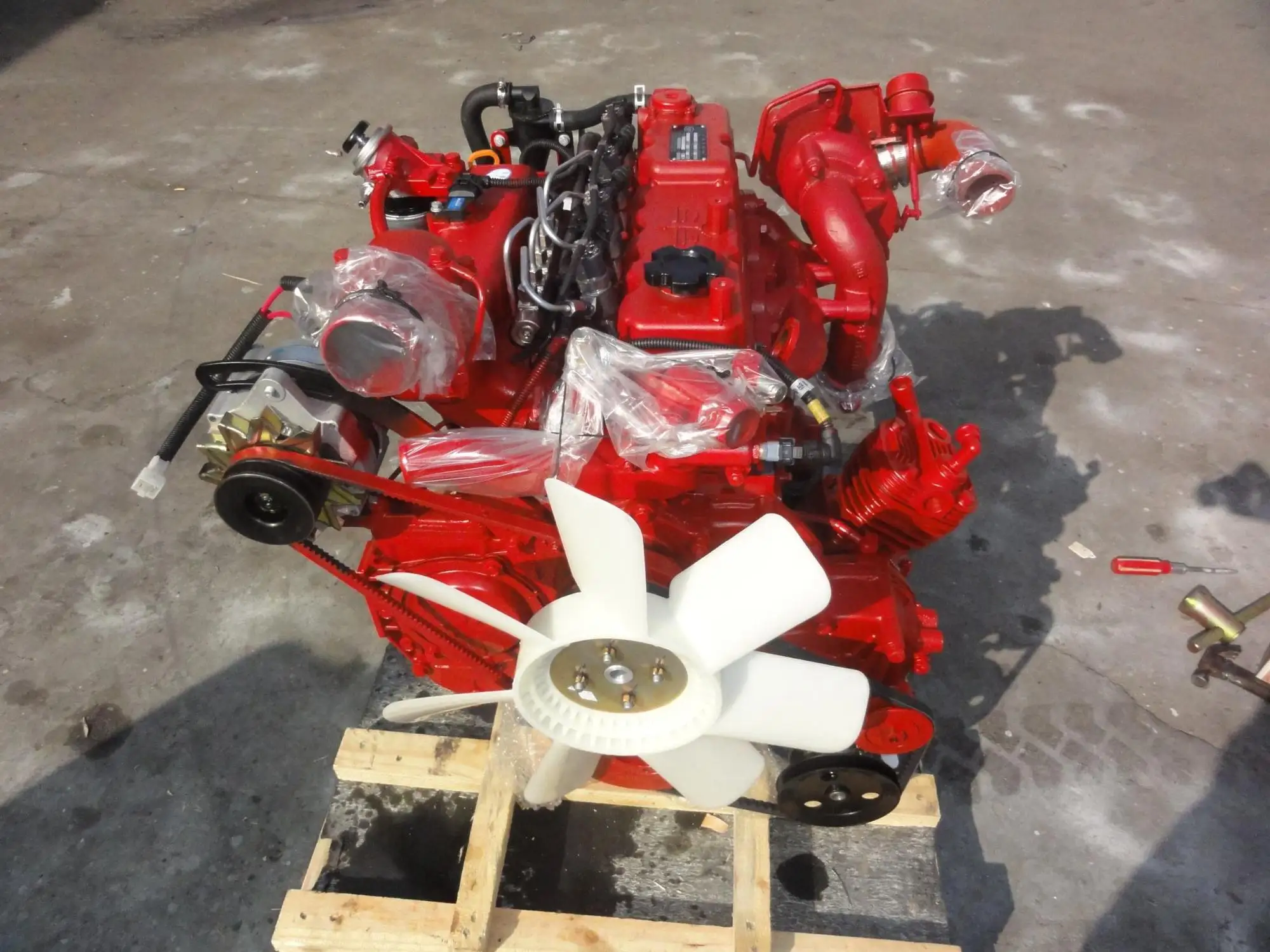 Оригинальный Dachai Deutz 66kw 3400 об/мин CA4D32-09 дизельный двигатель для грузовика