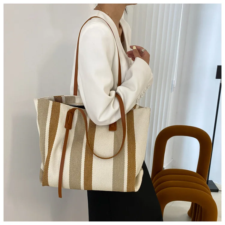 Wholesale Casual Outdoor Ladies Shoulder Handbags Large Capacity Simple Canvas Striped Zipper Tote Bags for Women