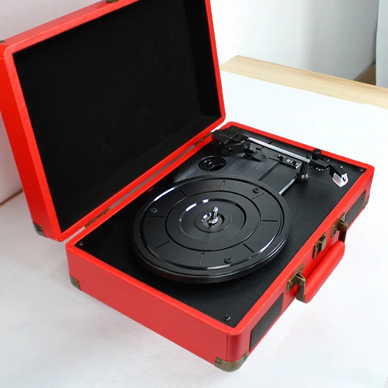 
 3 скорости с 2 встроенными стерео динамиками сменная игла поддерживает RCA линейный проигрыватель проигрывателя  