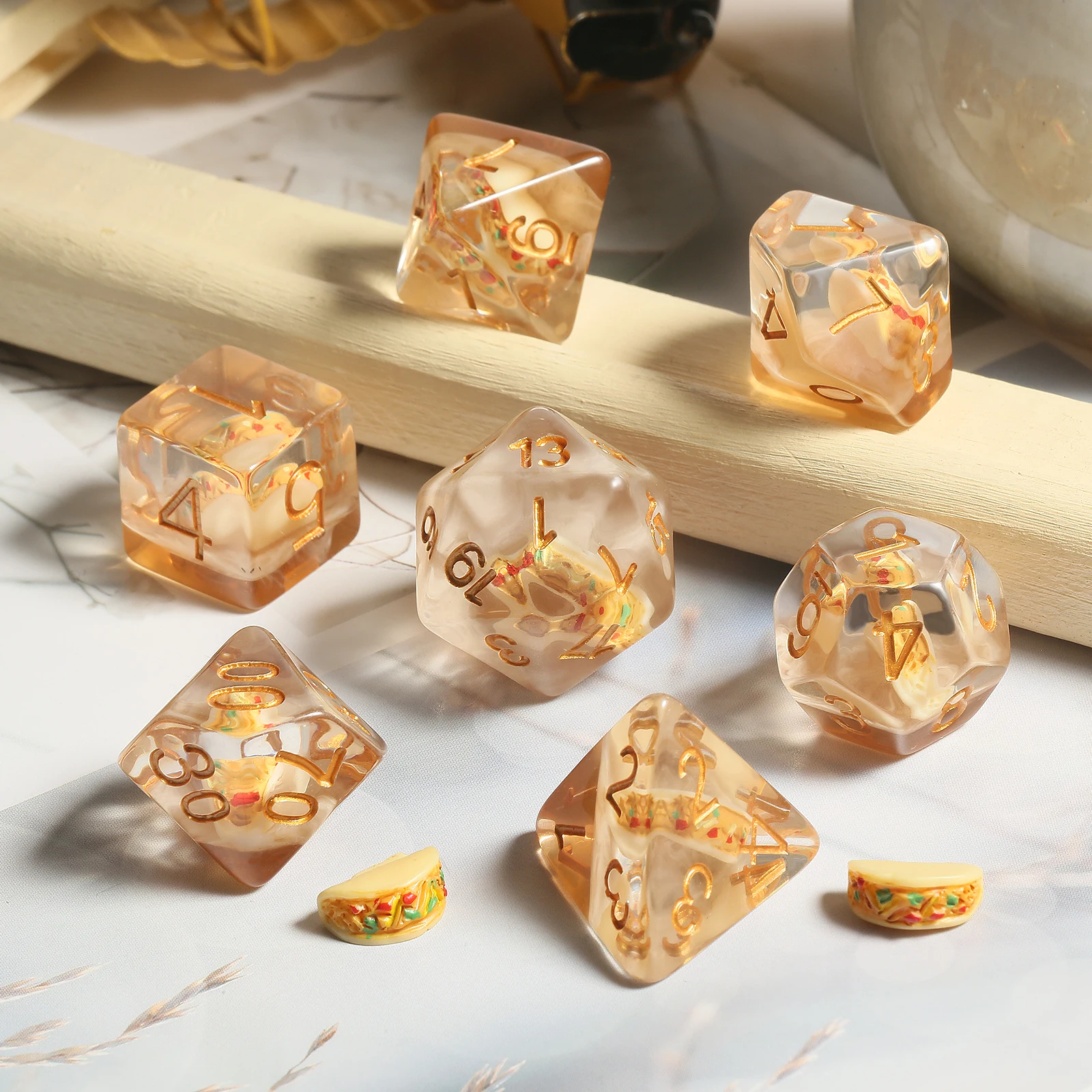Оптовая продажа набор многогранных игральных костей D & Dnd смола для ролевых игр настольные игры Подземелья и Драконы