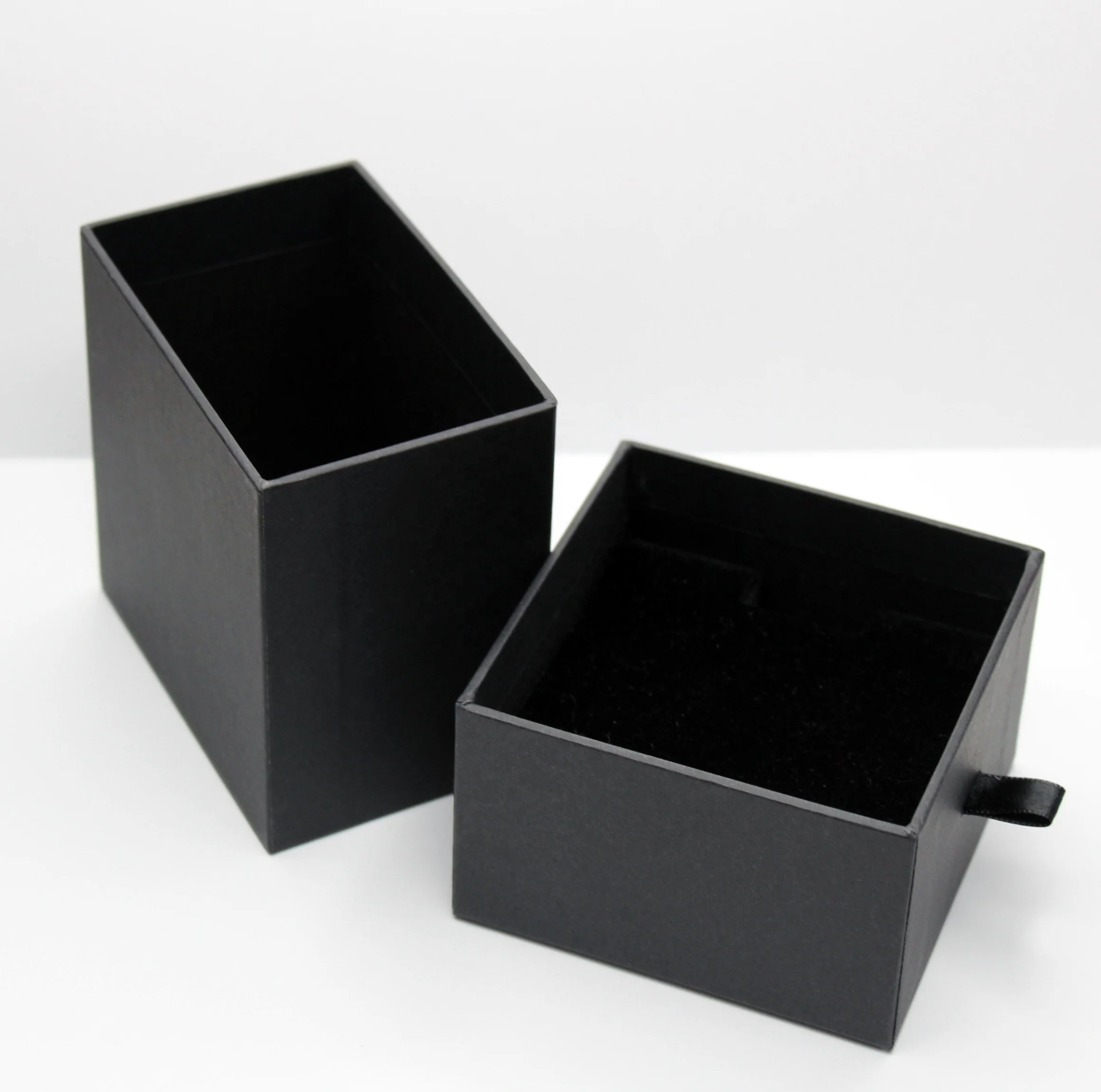 China Manufacturers OEM Black Cardboard Drawer Watch Box