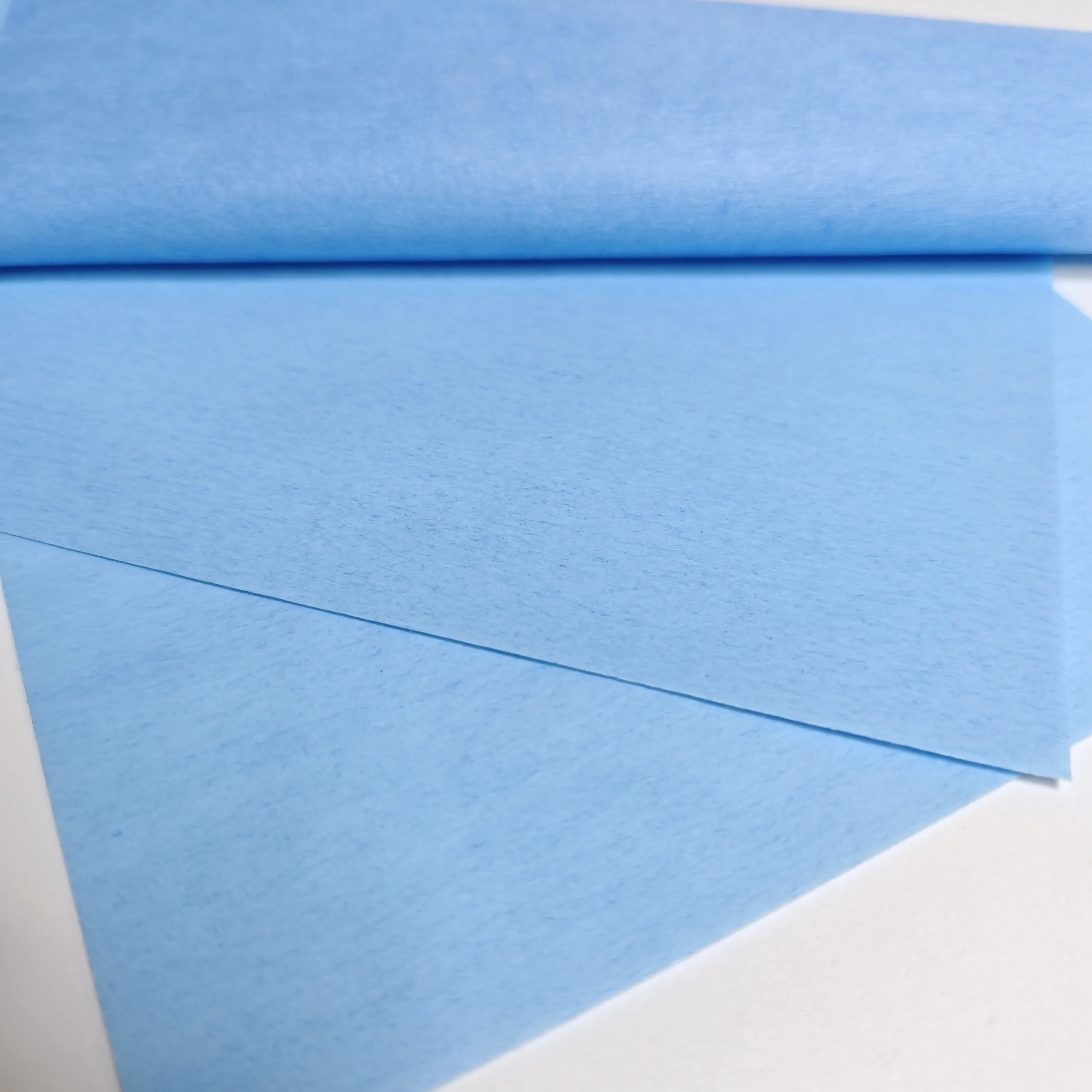 directly raw material  spunlace viscose +PE FILM laminated nowoven fabric for making medical absorbent  pad
