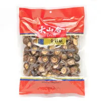 Сушеные грибы шиитаке вкусные для китайских и корейских и японских ресторанов