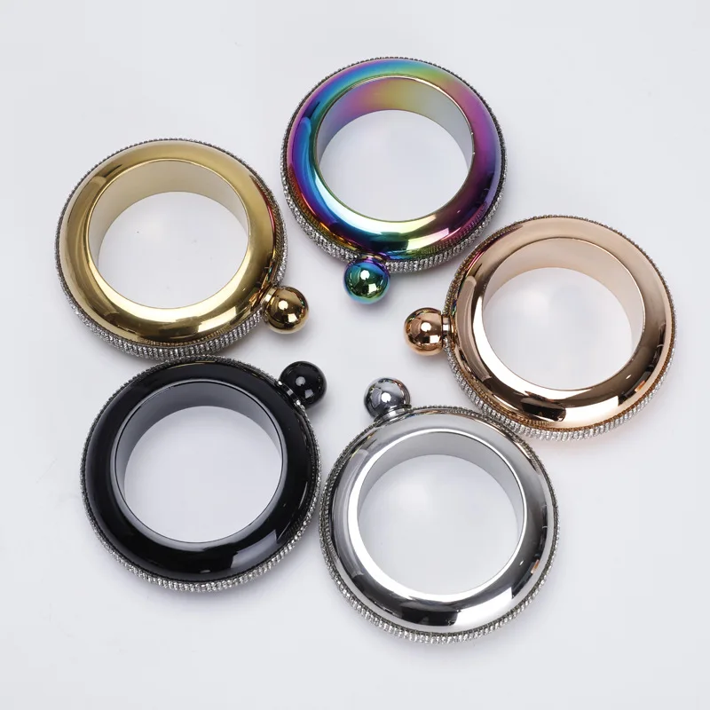 Portable 3.5oz Bracelet Flask Stainless Steel Round Hip Flask Alcohol Whiskey Wrist Flask for Lady