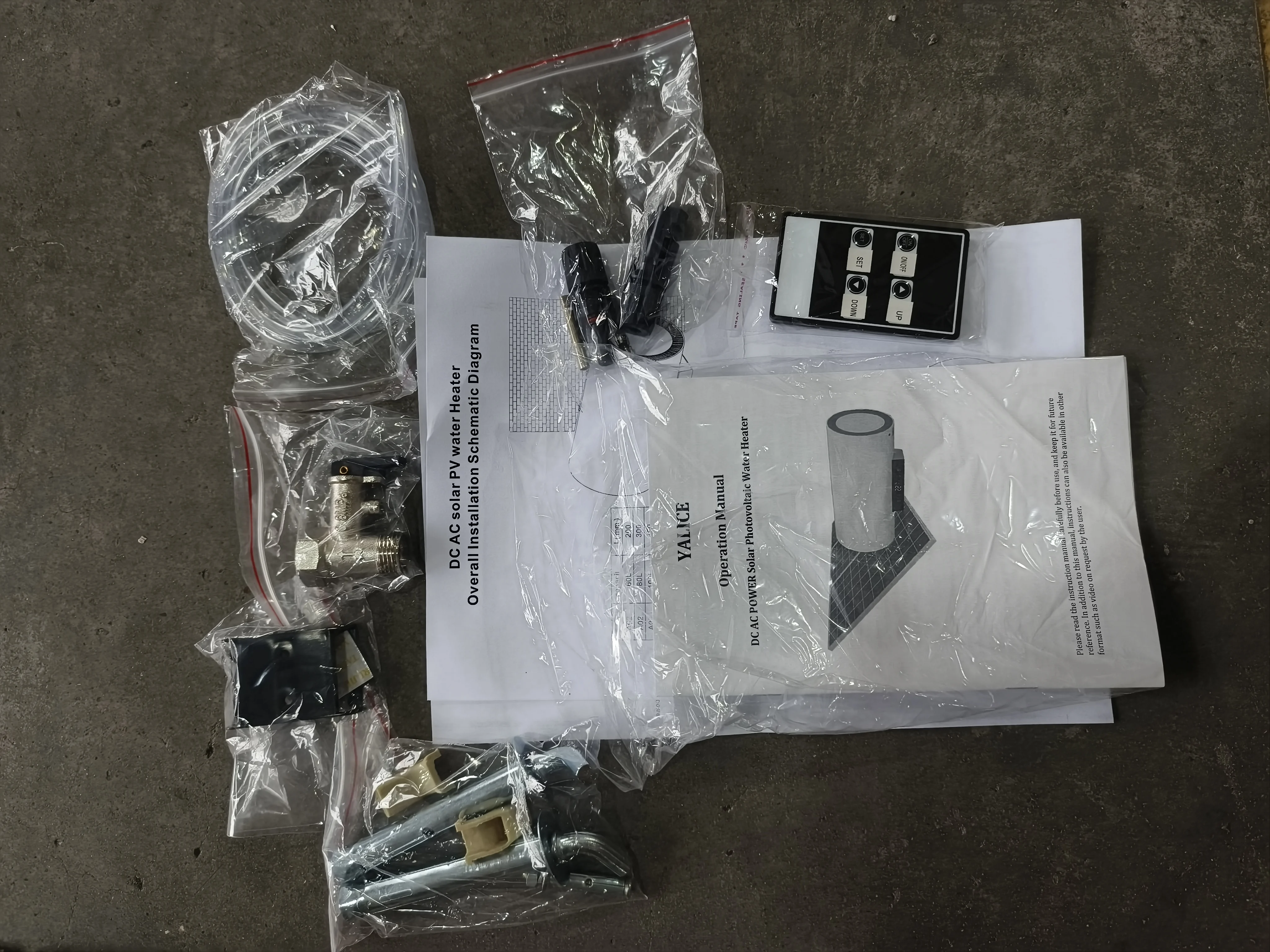 Home Appliance DC&AC Heating Adjustable Temperature 60L 80L 100L Water Heat Electric  solar heater