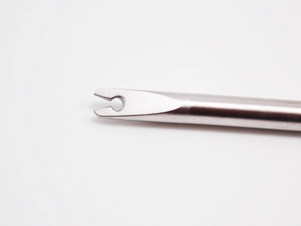 Professional surgical laparoscopic knot pusher