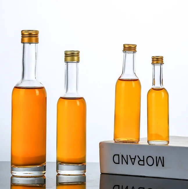 Screw Mouth Transparent Glass Fancy Liquor Vodka Bottle Long