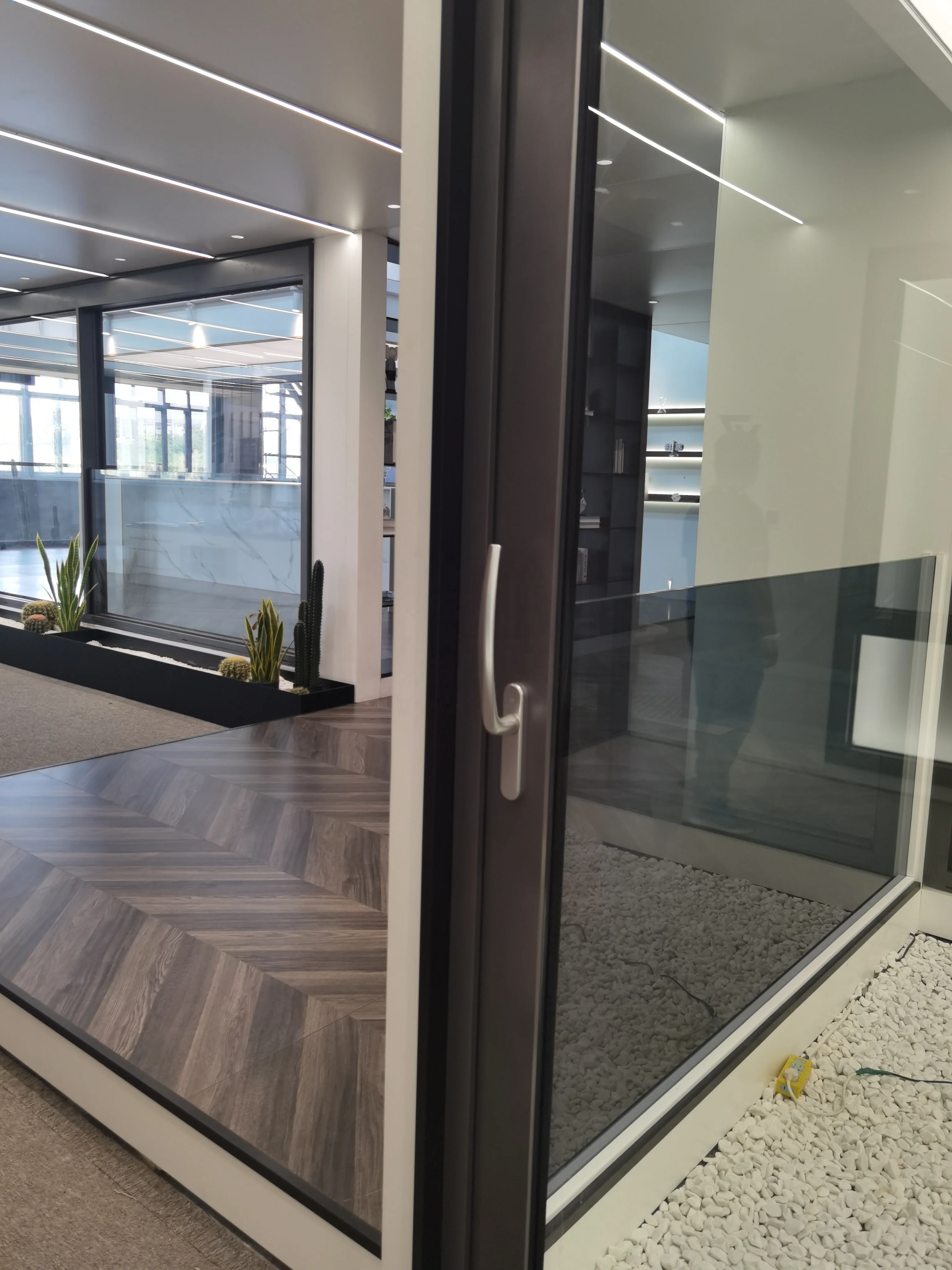 Modern  GLT160  LEAWOD Thermal Break Glass Aluminum  Sliding Door Profile Design