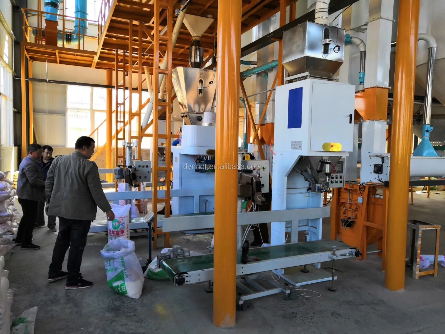 Hot Sale Stainless Steel 5kg, 10kg, 25kg, 50kg Rice Packing Machine