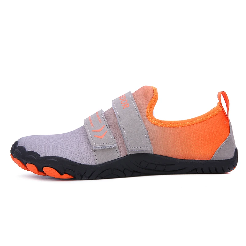 Outdoor stream breathable wading shoes men lovers beach swimming mountaineering rock climbing shoes indoor running fitness