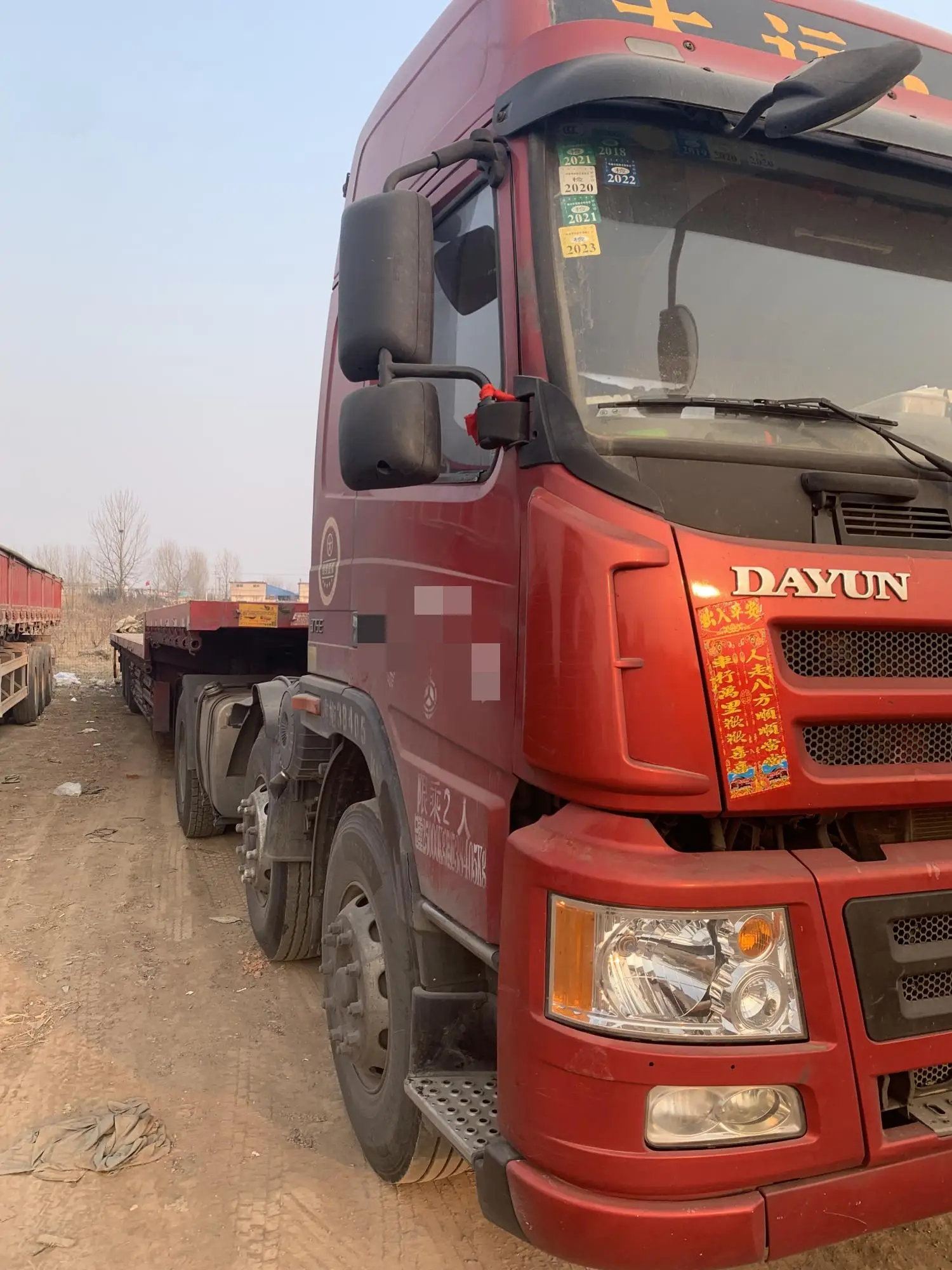 Hot China special offer Dayun Used Heavy truck which with 8 hweels