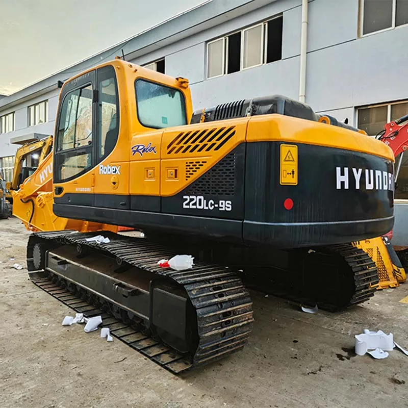 Export good quality used hyundai 220 crawler excavator good chassis hyundai210