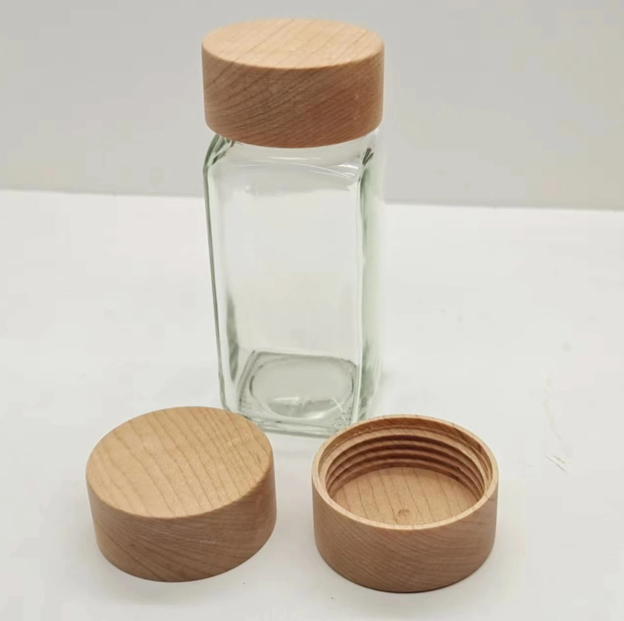 2023 New Design Product  Screw Cover Clear Bottle Cover Storage Wooden Lids For Food Snack Coffin Bean Glass Spice Jar