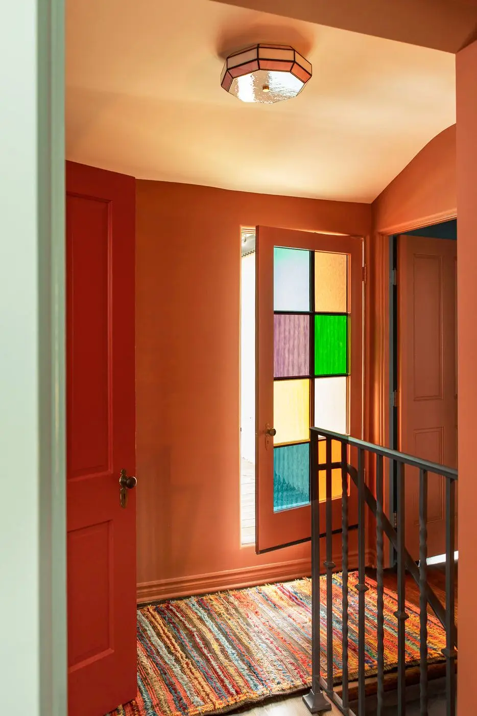 China Factory Fast Delivery Color Tinted Stained Glass Sheet For Church Stained Glass Window