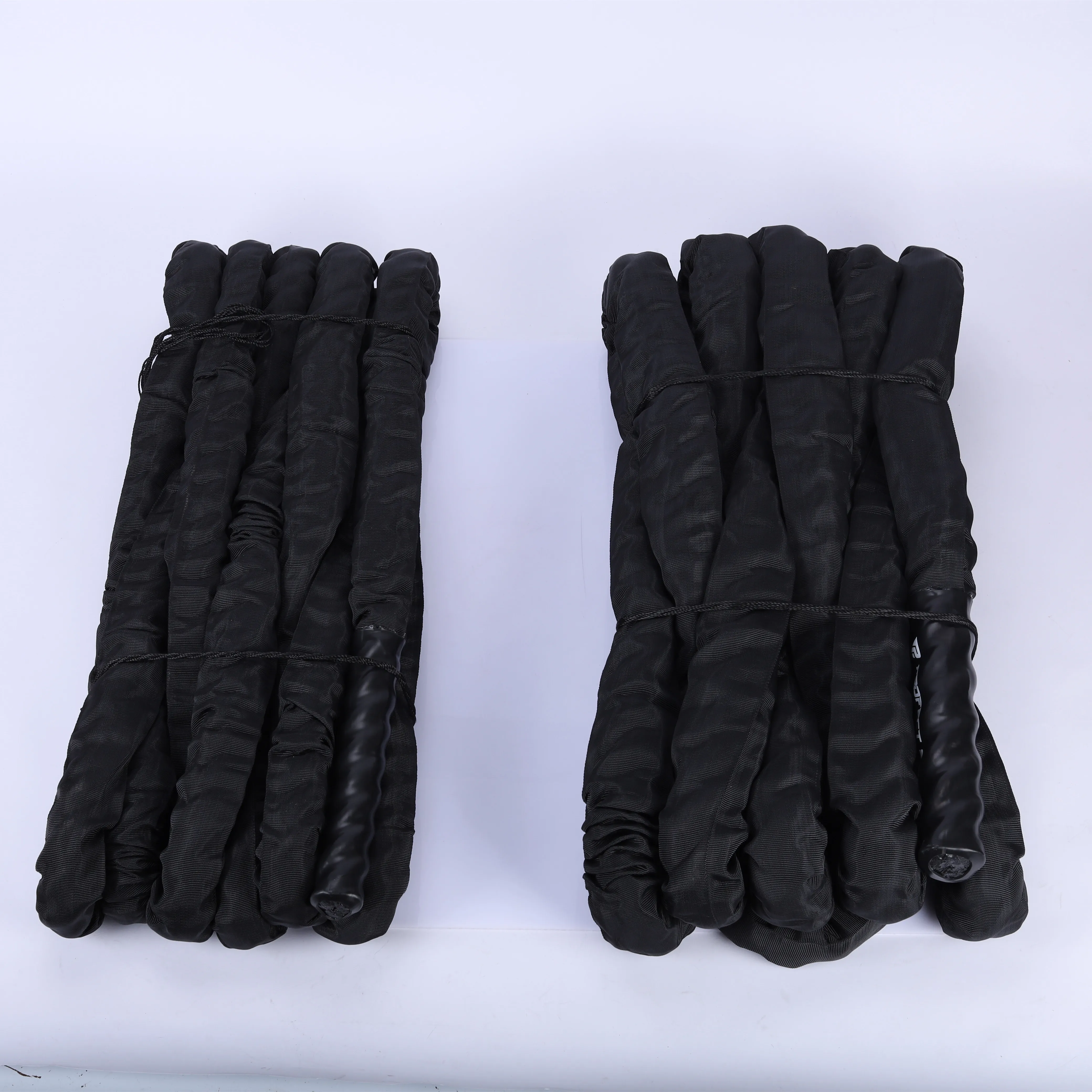 Undulation 2.5' Black Gym Heavy Battle Rope with Sleeve for sale 9m exercise rope for gym training