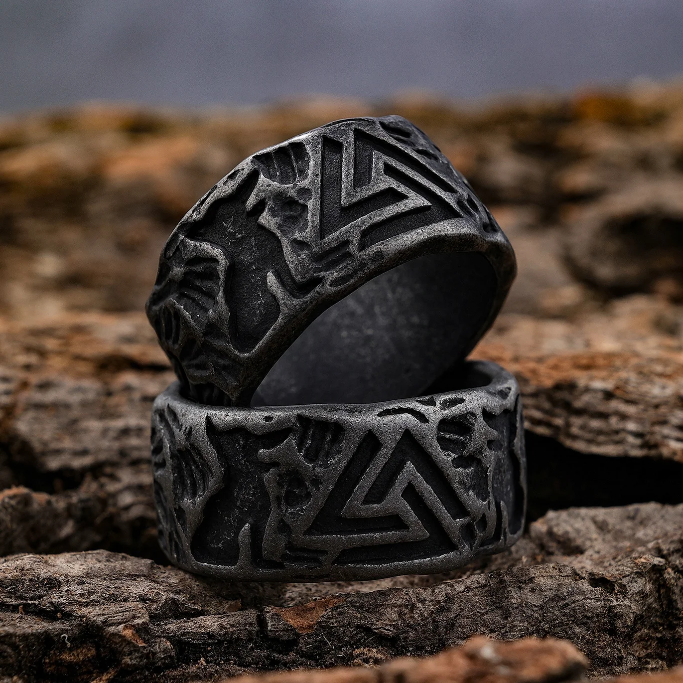 Custom Design Norse Myth Culture Viking Jewelry Stainless Steel Vintage Black Valknut Symbol Fenrir Wolf Ring for Men Women