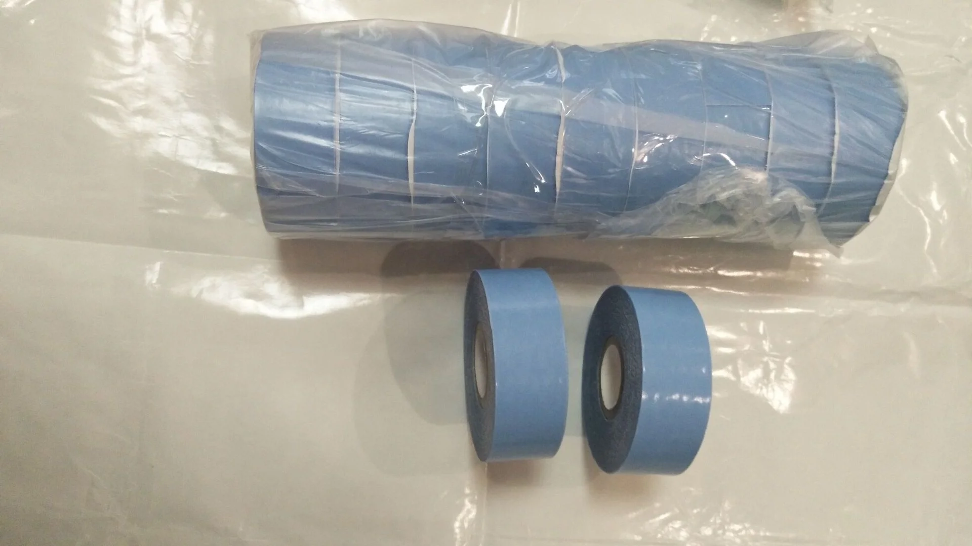 Waterproof Double side adhesive Wig toupee tape with Blue Liner for hair extension 1inchx10yards