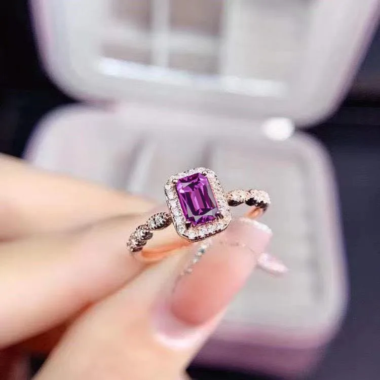 Luxury rings design rose gold geometric square 4 * 6mm pyrope adjustable charm finger jewelry crystal rings