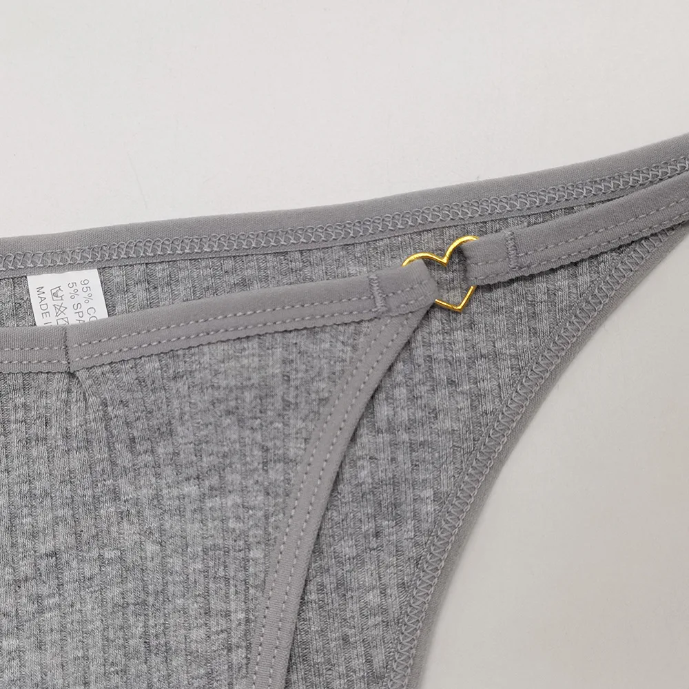 New Design Women Cotton Panties Sexy Low Waist Briefs G String Underwear Heart Metal Decoration Underpants Breathable Lingerie