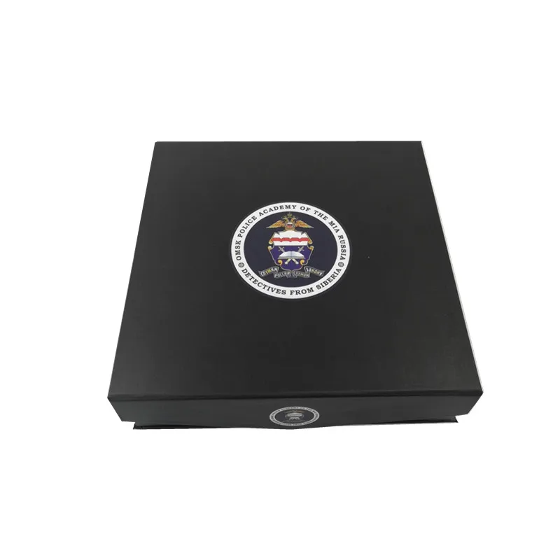 
Custom luxury Black Large Magnet Flat Pack Rigid Cardboard Paper Man Belt Box with Logo 