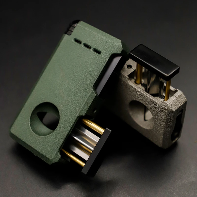 Luxury Refillable Butane Torch Cigar Lighter with Cigar V Cutter