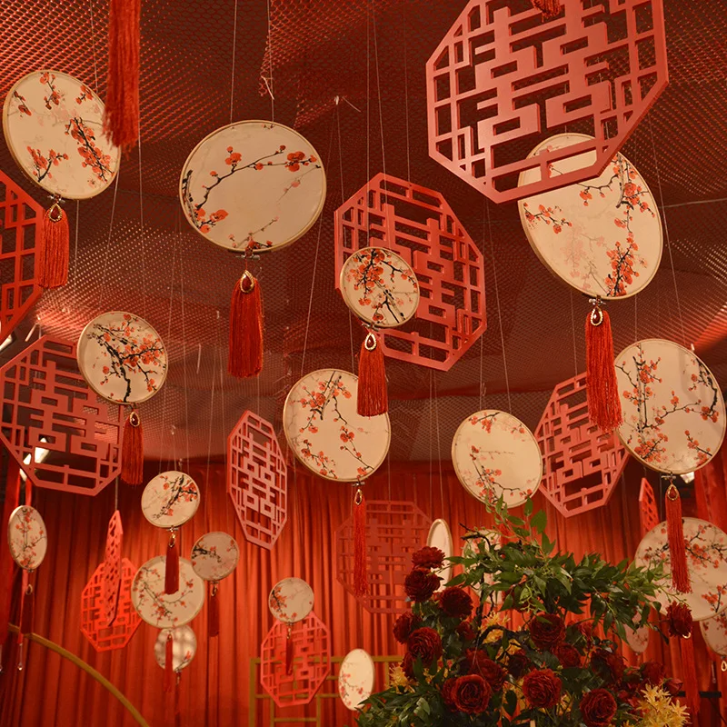 Creative wedding decoration ceiling wedding decoration tassel pendant embroidery shed EVA leaves Chinese happy word wedding prop