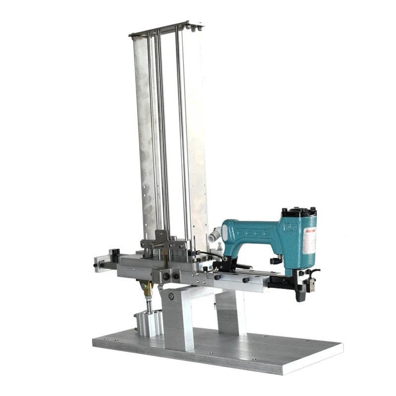 Air Stapler auto feeder nail workstation crown nails 5000PCS Magazine Auto Feeder Automatic nodding robot nailer